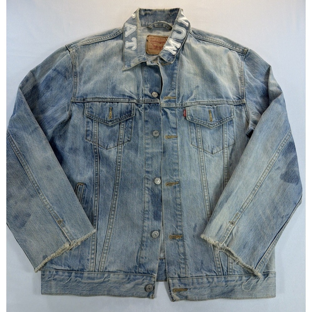 Levis Denim Jacket Mens L Blue Trucker Distressed Cut Sleeves Custom Truckers